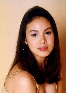 Claudine barretto hot photos